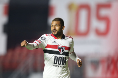 Joao Rojas fue ratificado por Hernán Crespo, entrenador del Sao Paulo.