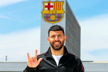 La llegada de Agüero facilitaría las negociaciones con Lionel Messi para la renovación del contrato