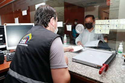 El trámite puede realizarse de manera presencial o virtual.