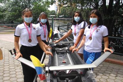Iulia Solano, Helen González, Kerly Salazar y Domenique Murrieta integran la selección histórica de remo.