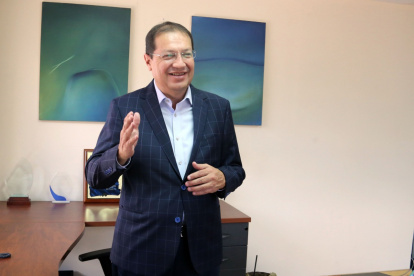 Si el TCE ratifica la remoción de Jorge Yunda, asumirá la alcaldía Santiago Guarderas.