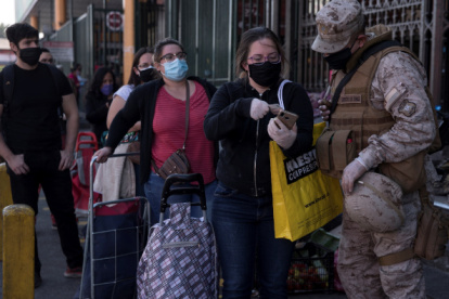 Chile pretende endurecer sus cuarentenas para frenar la covid-19.