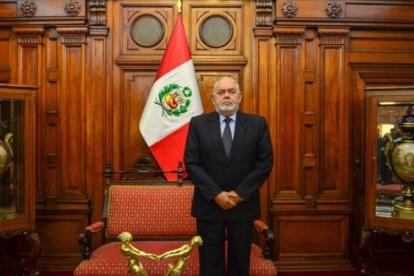 el congresista Jorge Montoya quiere borra y va de nuevo en las elecciones de Perú.