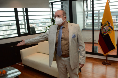 El gerente de CNT, Byron Zapata, habla de la situación de la empresa pública. 

 Quito 15 de Junio de 2021 Agencia(ag-extra ag-expreso-ag-quito) Gustavo Guaman