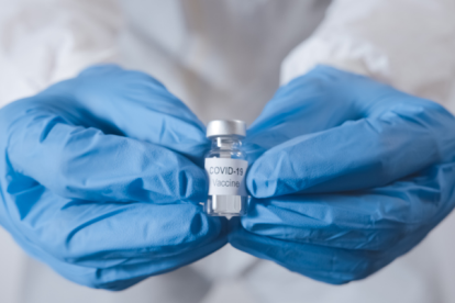 CureVac mostró poca eficacia, pero la OMS sugiere seguir las pruebas.