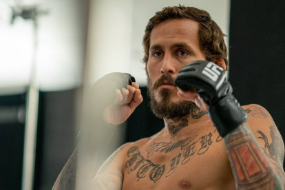 Chito Vera vence por decisión unánime a Grant.