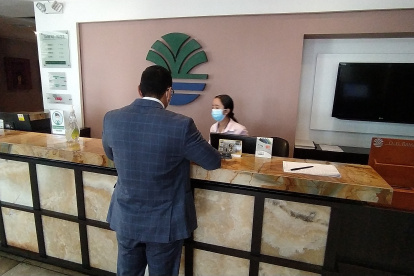 Julio de 2008. El hotel es incautado por el Gobierno. Un año después, la AGD traspasa las acciones del negocio a los empleados.