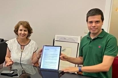 Firma de convenio entre la (Fidal) y la empresa española Founderz.