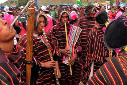 Los pueblos indígenas quieren preservar sus lenguas.