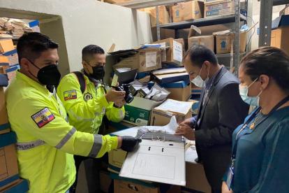 Varios de los casos que investiga la Fiscalía tienen relación con el hospital Teodoro Maldonado Carbo del IESS, en Guayaquil.