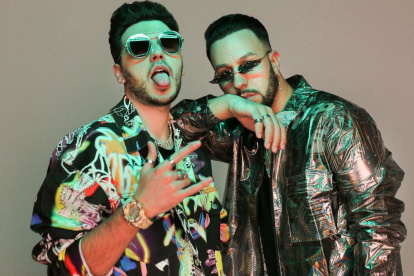 En los tema de este grupo urbano con toques flamencos no faltan las palmas ni los sonidos del cajón.