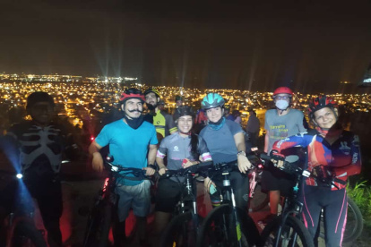 Postal. Los ciclistas han tomado como tradición subir a esa zona.