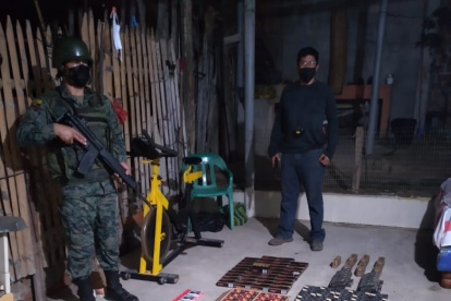 Decomiso. Las evidencias fueron fijadas por elementos de la Policía.