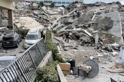 Secuelas del desastre que enfrenta la Florida, EE. UU.