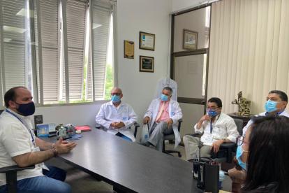 Hecho. Hace unos días, el director de Salud, Carlos Salvador, sostuvo un encuentro con los directores de los nueve Hospitales del Día.