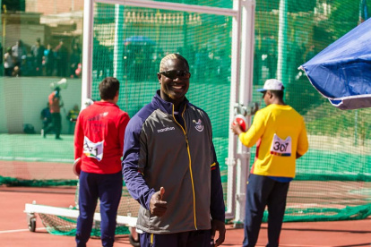 Juan Caicedo consiguió su boleto a Tokio en lanzamiento de disco.