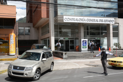 El procedimiento en marcha mantiene los mismos términos en cuanto a monto referencial y vigencia de las pólizas que establcia el fallido proceso.