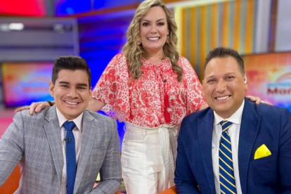 Úrsula con Isaac y José Luis Arévalo.