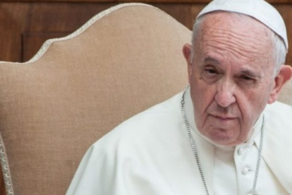 El pontífice hizo un llamado a invertir capitales en forma transparente