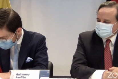 El gerente del Banco Central, Guillermo Avellán, firmó el convenio junto al ministro de Economía y Finanzas, Simón Cueva.