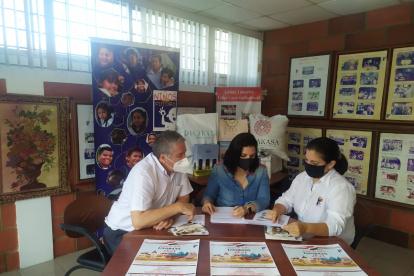 En la fundación se ultiman los detalles para la cena benéfica y la velada virtual con los artistas.