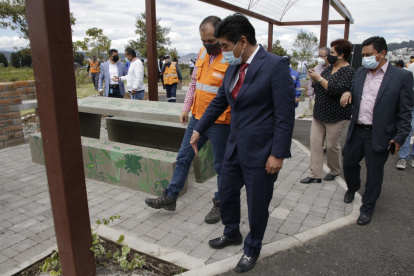 Recorrido. El alcalde removido, pero en funciones, Jorge Yunda visitó Cotocollao, en el norte de la capital.