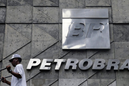 La petrolera brasileña vende sus acciones.