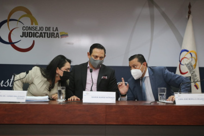 Anuncio. La presidenta del Consejo de la Judicatura María del Carmen Maldonado anunció que se investiga a los dos jueces.