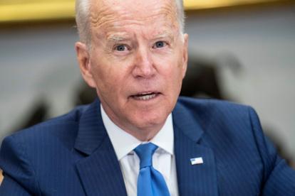 El presidente estadounidense Joe Biden ofrece hoy declaraciones a la prensa desde la Casa Blanca, en Washington, DC (EE.UU).