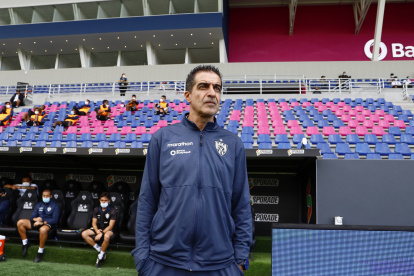 El técnico Renato Paiva mantendrá la vocación ofensiva de los rayados, pero buscando mejorar en la zona defensiva.
