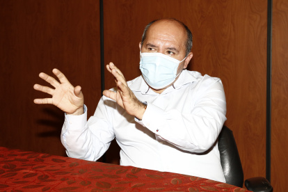 Alcalde del cantón La Libertad, en la provincia de Santa Elena. Empresario con una trayectoria de 30 años en el mercado.