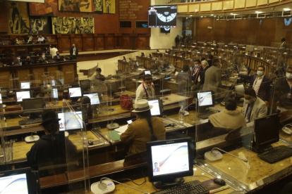 En la Asamblea no se ha tratado sobre la situación de Cuba. Se espera que algún legislador proponga un cambio en el orden del día.