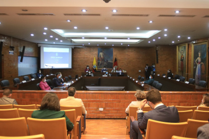 Convocatoria. Jorge Yunda convocó hoy a una sesión extraordinaria.