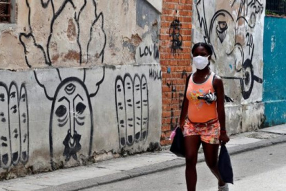 El coronavirus afecta a la isla caribeña.