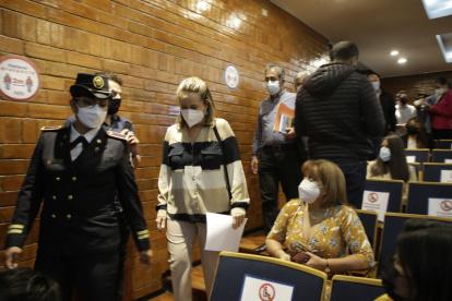 Asistencia. La mayoría de los concejales que asistieron ayer a la sesión lo hizo a regañadientes.