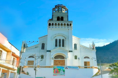La basílica, ubicada en el centro de Montecristi, volverá a abrir sus puertas en los próximos días.