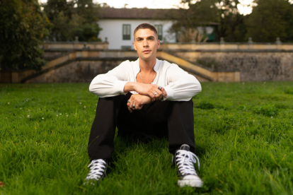 Johann Vera tiene 25 años.