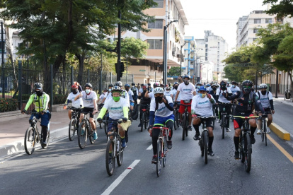Alrededor de 200 ciclistas acudieron al recorrido.