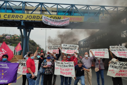 Se apostaron en esta zona desde tempranas horas de la mañana de este 20 de julio.