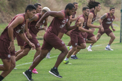 Barcelona tendrá 90 minutos para darle vuelta a la serie a Vélez en el Monumental.