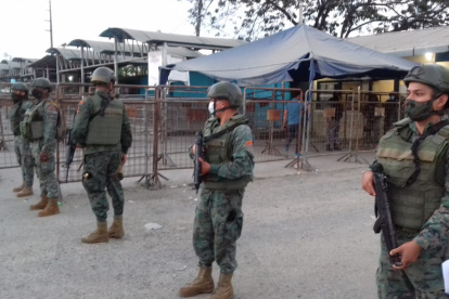 Muertos en la cárcel de varones de Guayaquil.