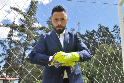 Hernán Galíndez radica en Quito desde 2012. En 2016, tras el terremoto, decidió nacionalizarse ecuatoriano.