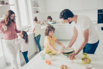 Los padres deben enseñar a los niños la importancia de los límites.