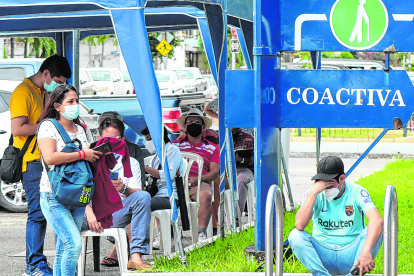 Coactivas. Usuarios reclaman que fueron notificados a estos procesos y aún no resuelven sus pedidos.