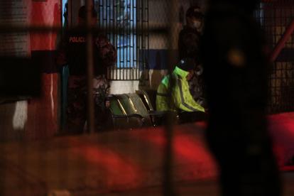 Implicado en violación de policía apareció muerto en Latacunga.


22 de julio  de 2021

KARINA DEFAS 

Agencia (ag-expreso ag-extra ag-quito)