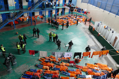 Requisa. Más de 10 horas de operativo en la cárcel de Cotopaxi.