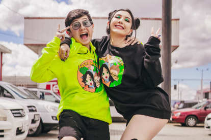 David y Kelly Bustamante son los Bustabrothers.