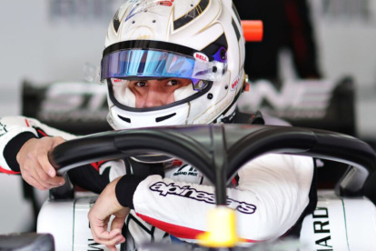 Correa se encuentra actualmente en España y compite en el campeonato mundial de Fórmula 3 en su temporada de retorno a las pistas.