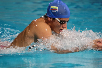 El nadador ecuatoriano se tiene fe en que hará una buena participación en los Juegos.