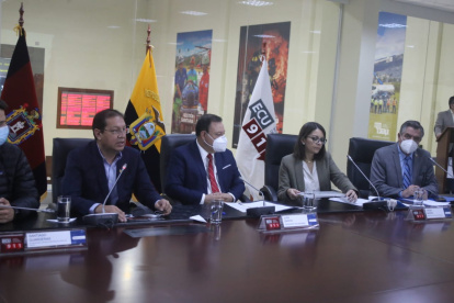 El COE se reunió esta mañana con distintas autoridades para definir las nuevas medidas.